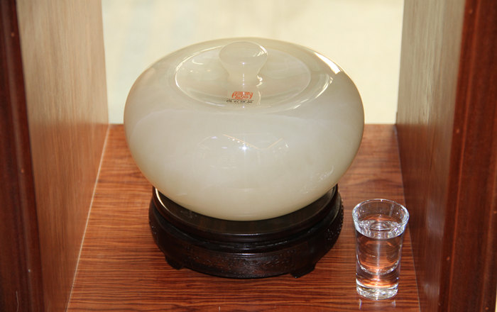 玉石禮品,玉雕品牌,玉石茶葉罐,龍美達(dá)石材集團(tuán),尚石珍品